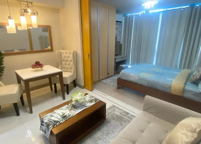 Apartment La Rosa - Uptown Bgc